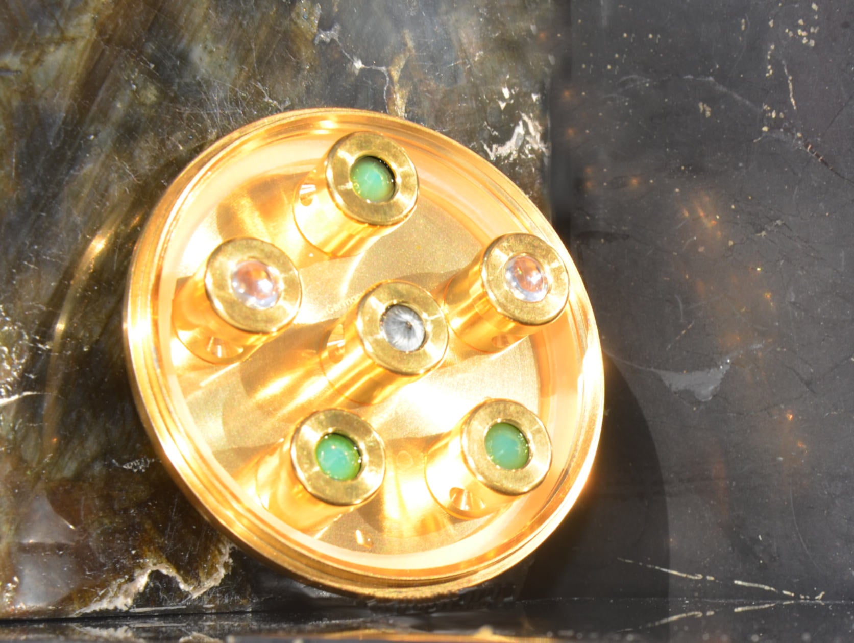 Kristallwirbel® Dusche "Prana Solaris 6" Gold - Titan | Erneuerung, Freude & Kraft