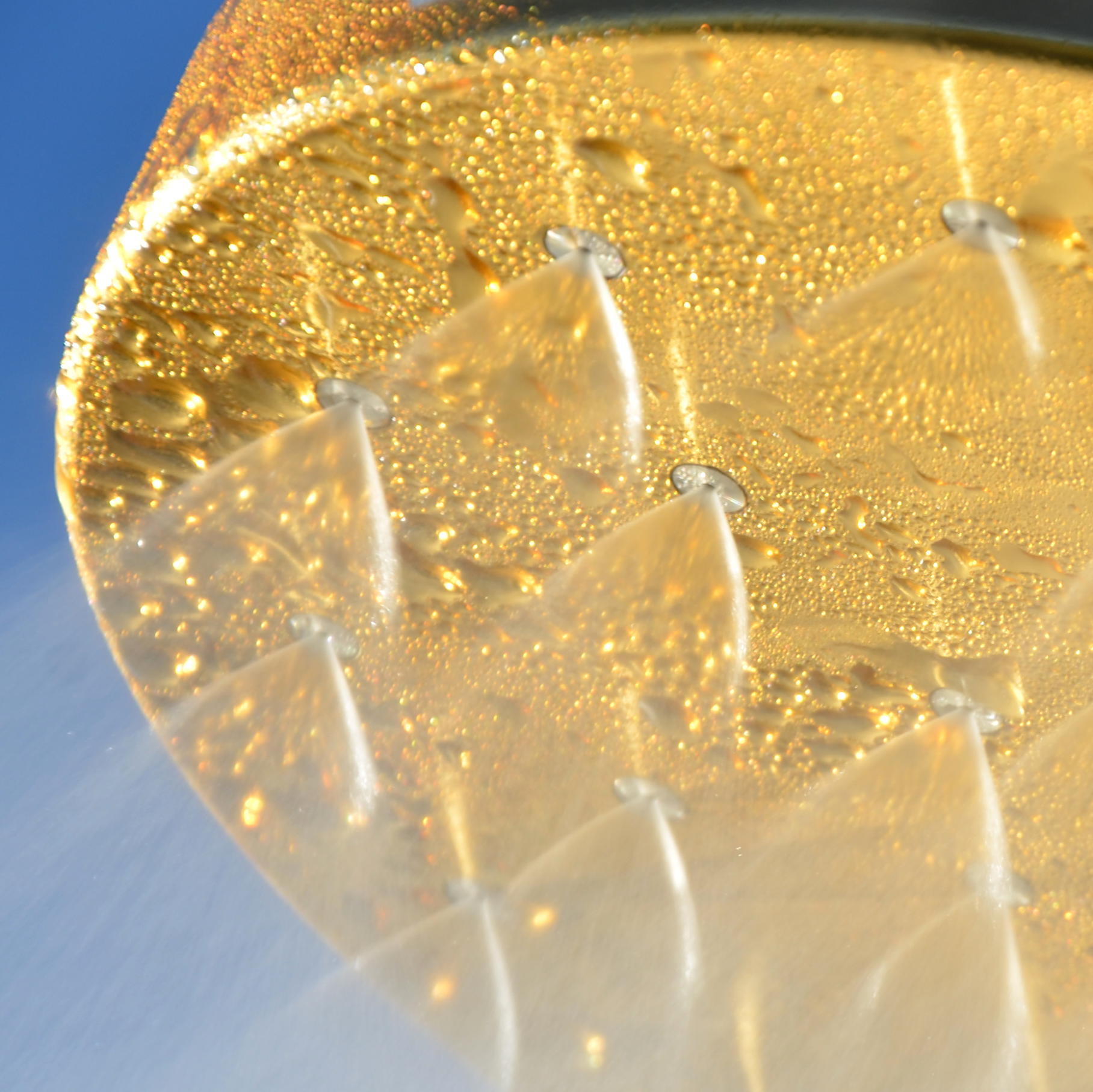 Kristallwirbel® Dusche "Duschportal Gold" Maxi-Regen-Dusche | Titan-Gold