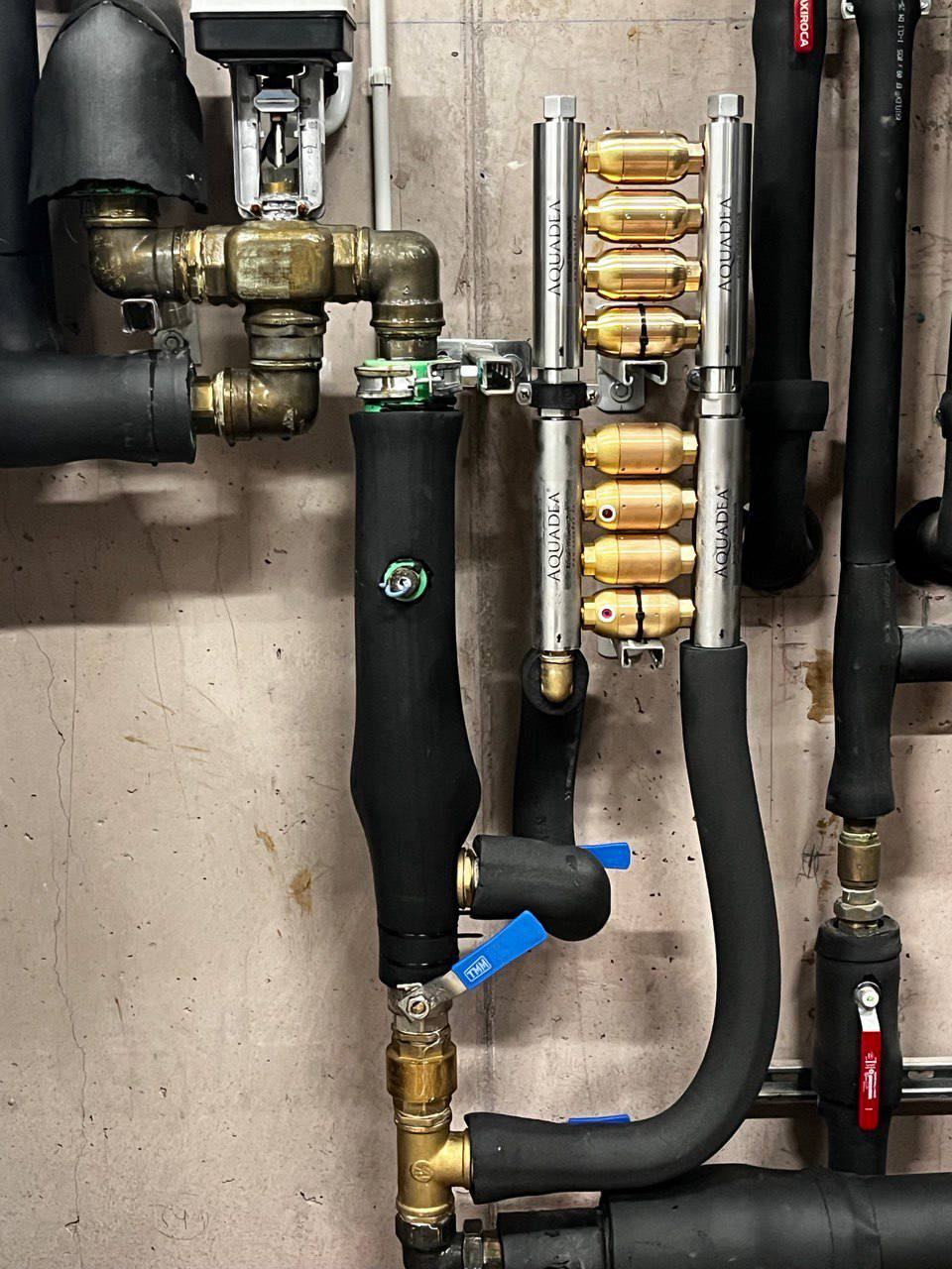 Pool - Kristallwirbel® Anlage für hochlebendiges Wasser