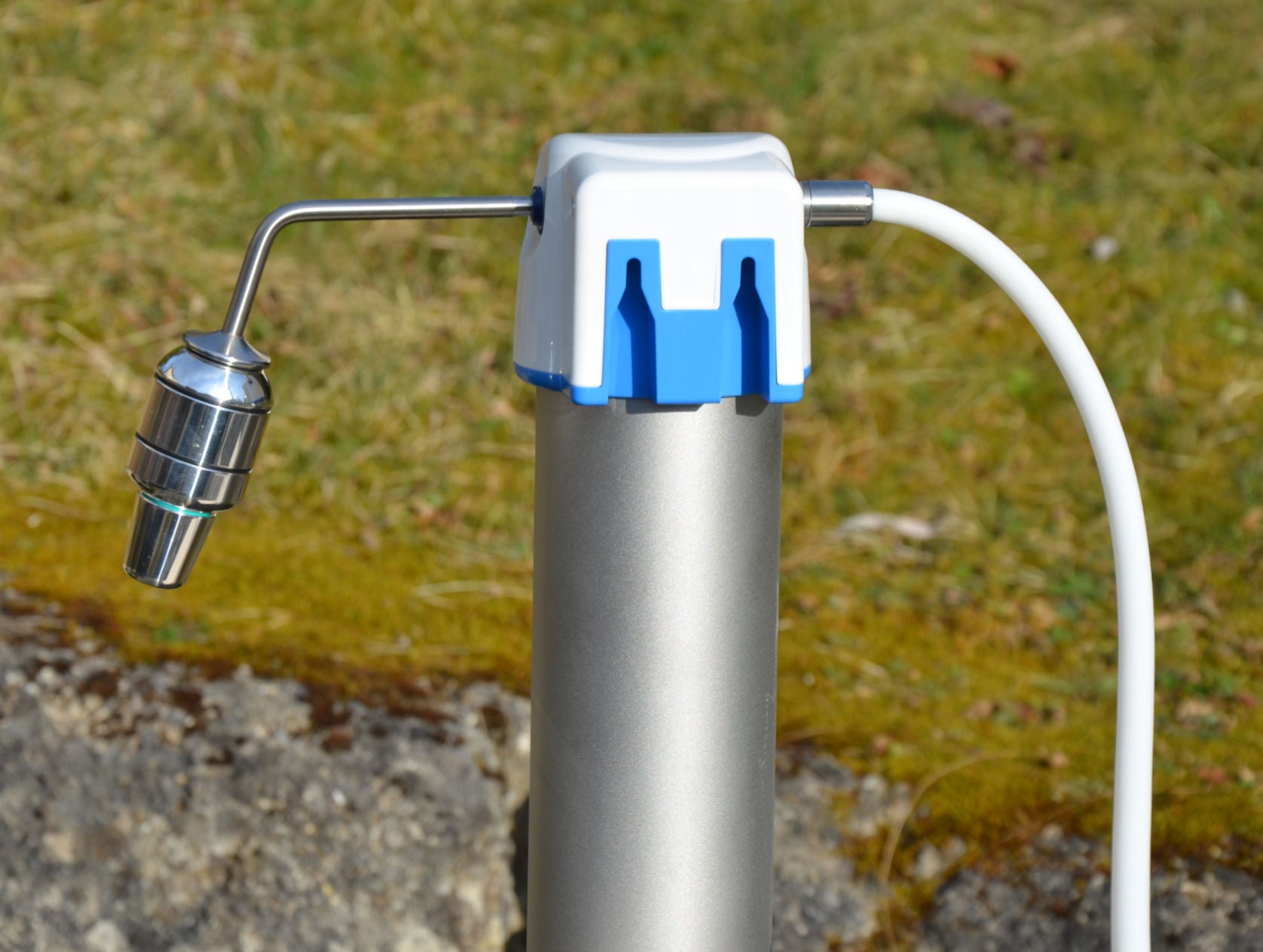 Okato® Style countertop filter | Pollutant and germ filtration for tap water