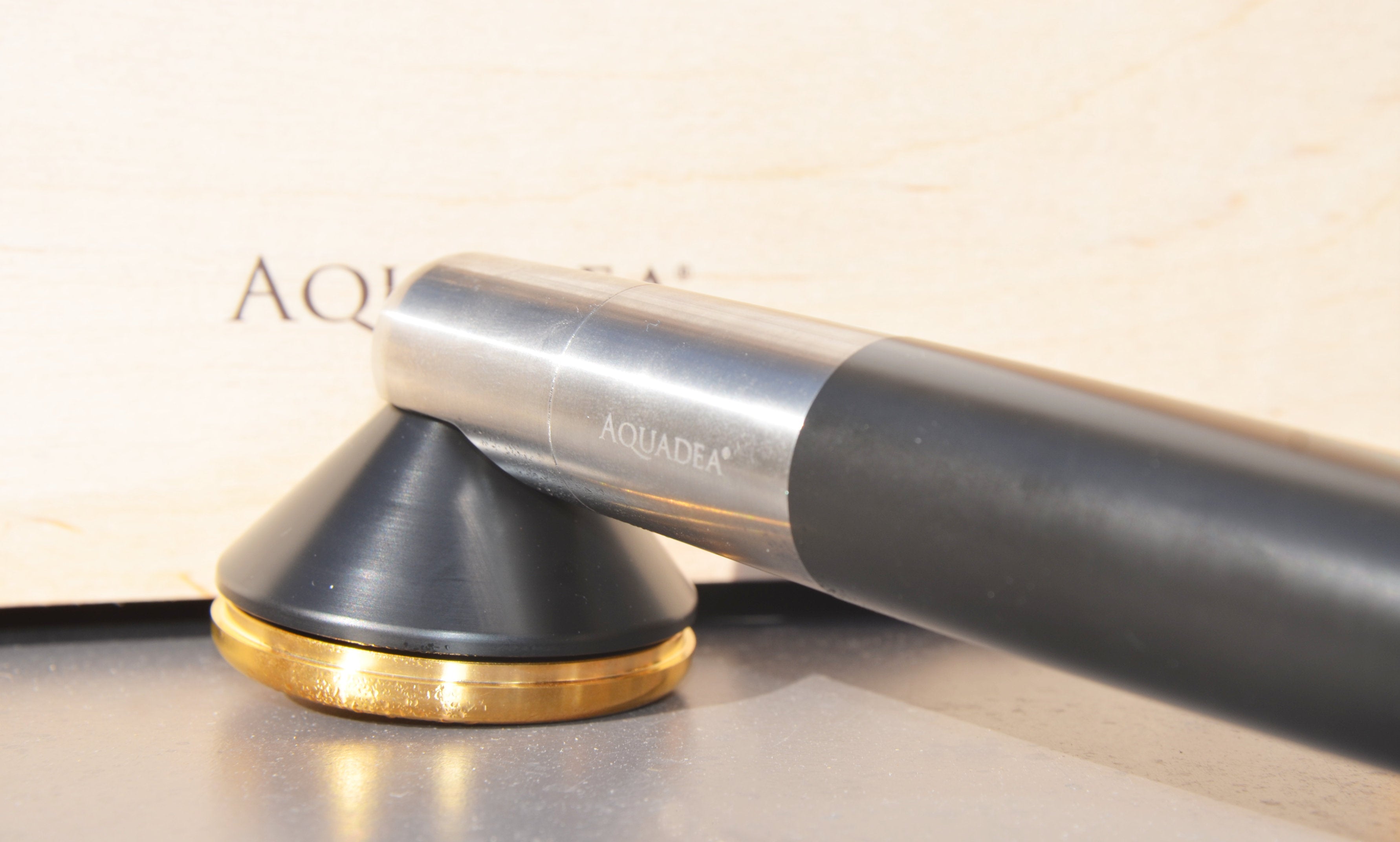 Kristallwirbel® Dusche "Prana Solaris 5" Titan-Gold | Erneuerung, Kraft & Befreiung