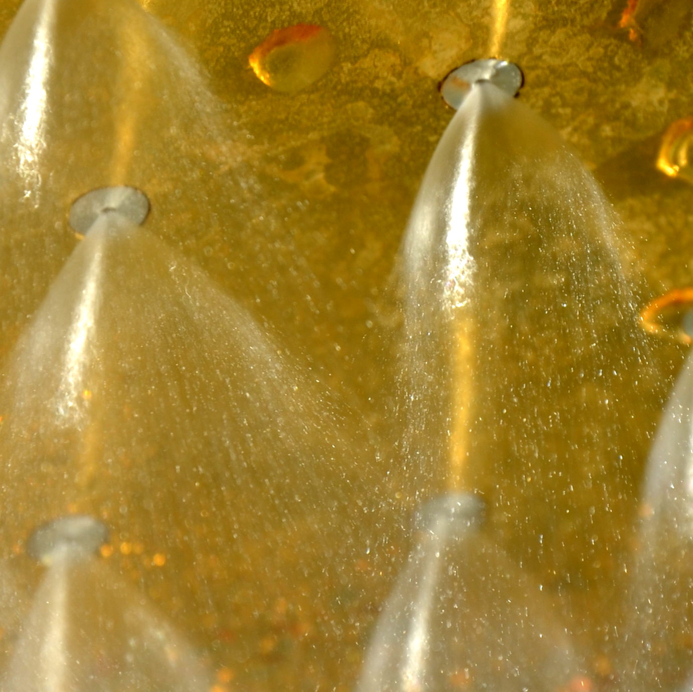 Kristallwirbel® Dusche "Duschportal Gold" Maxi-Regen-Dusche | Titan-Gold