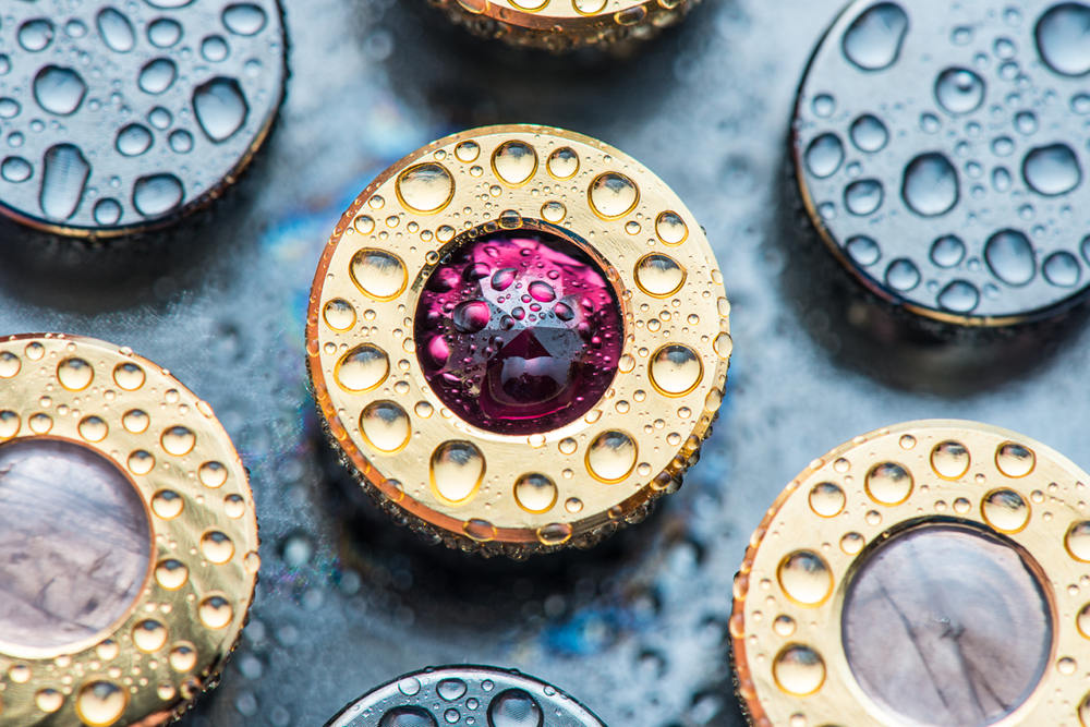 Kristallwirbel® Dusche "Glowing Star" Bronze-Ruthenium | Tatkraft & Leidenschaft | ADV