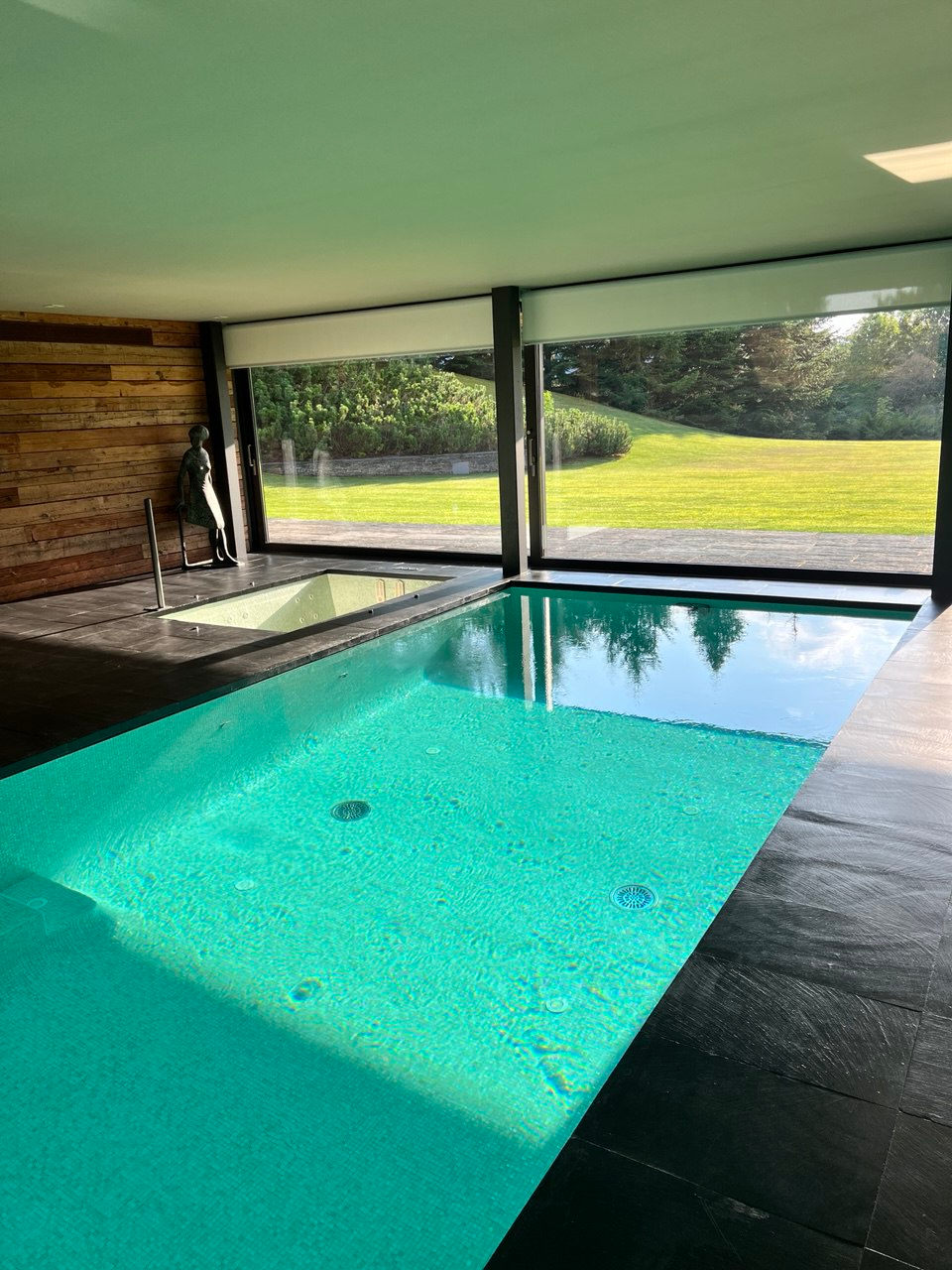 Pool - Kristallwirbel® Anlage für hochlebendiges Wasser
