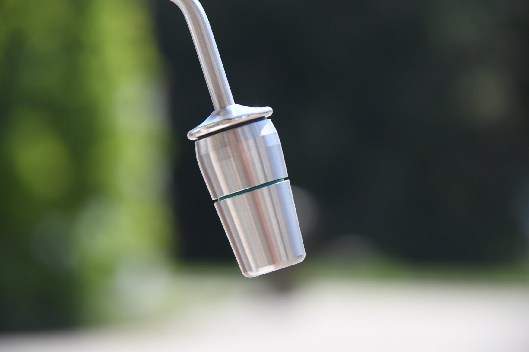 Auftischfilter Okato® Style mit ToneOne Titan Basic Kristallwirbler | Kraft. Struktur. Lebendigkeit.