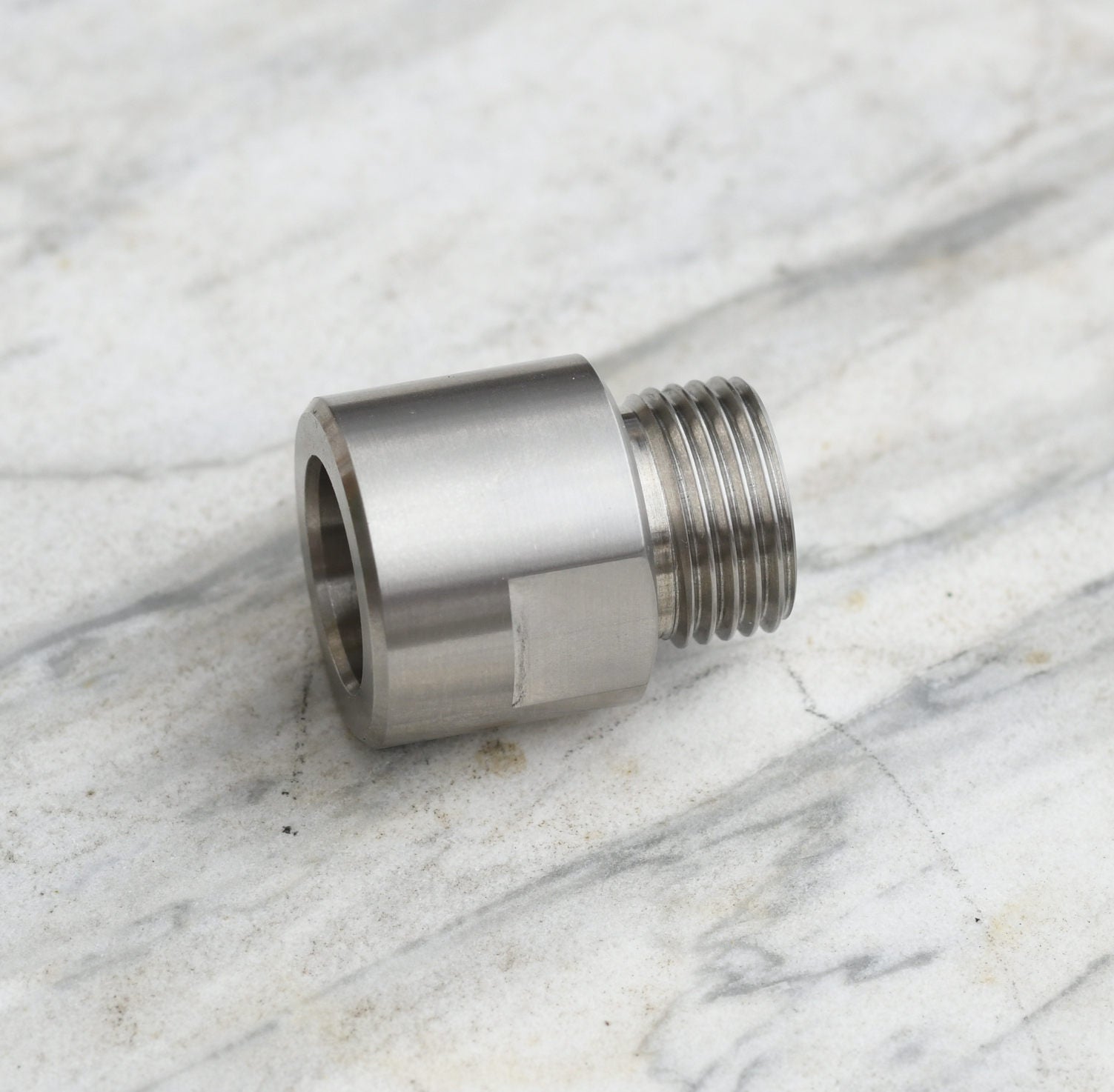 Adapter 1/2 Zoll Aussengewinde x 3/8 Zoll Innengewinde - flachdichtend