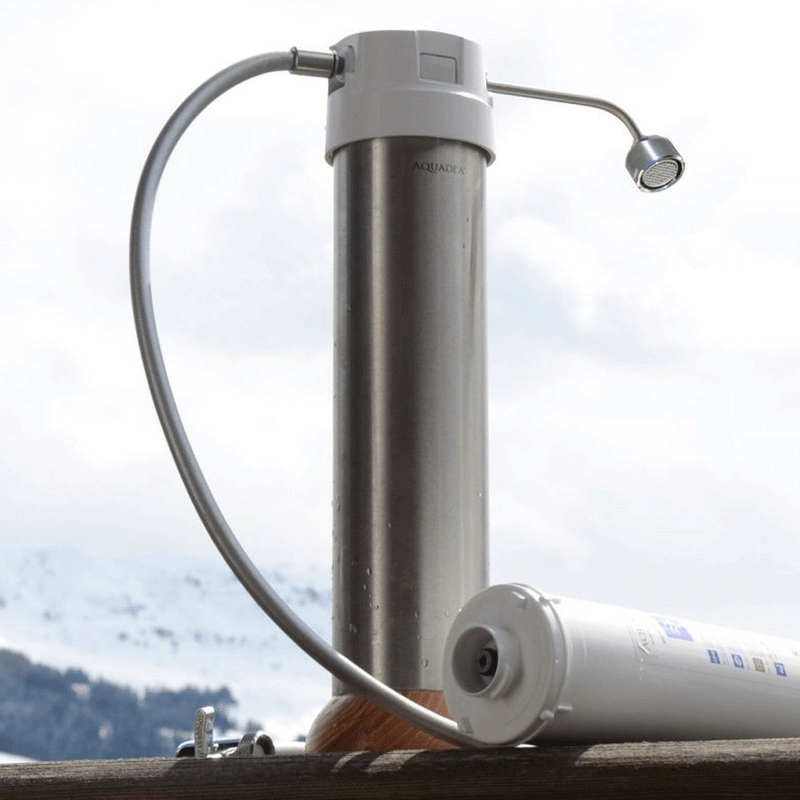 Trinkwasser-Filter Okato Style mit Aquadea Trinkwasser-Wirbler Trinity  Silber | Übertischfilter für keimfreies, hochvitales, energetisiertes